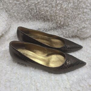 Giuseppe Zanotii Leather Pointed Toe Low‎ Heels size 36.5